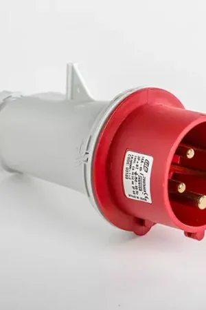 Fiche male ip44 3 pôles phase - neutre - terre 380v 16a Acheter Direct