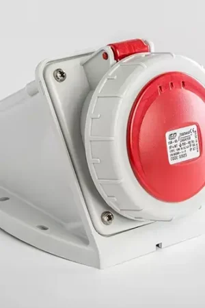 Prise murale Ip67 3 pôles phase - neutre - terre 380v 16a Offre Du Jour