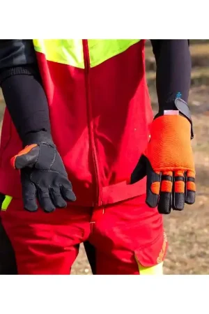 Vente Flash Gants tronçonneuse noir et orange SOLIDUR